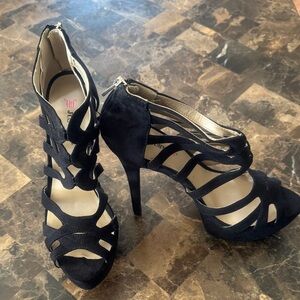 JustFab Black Cutout Heels